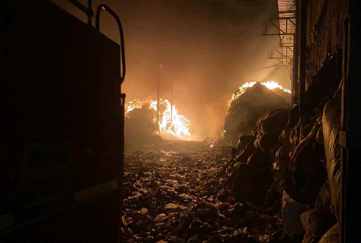 Fire breaks out at Ramtekdi garbage processing plant in Hadapsar area of Pune