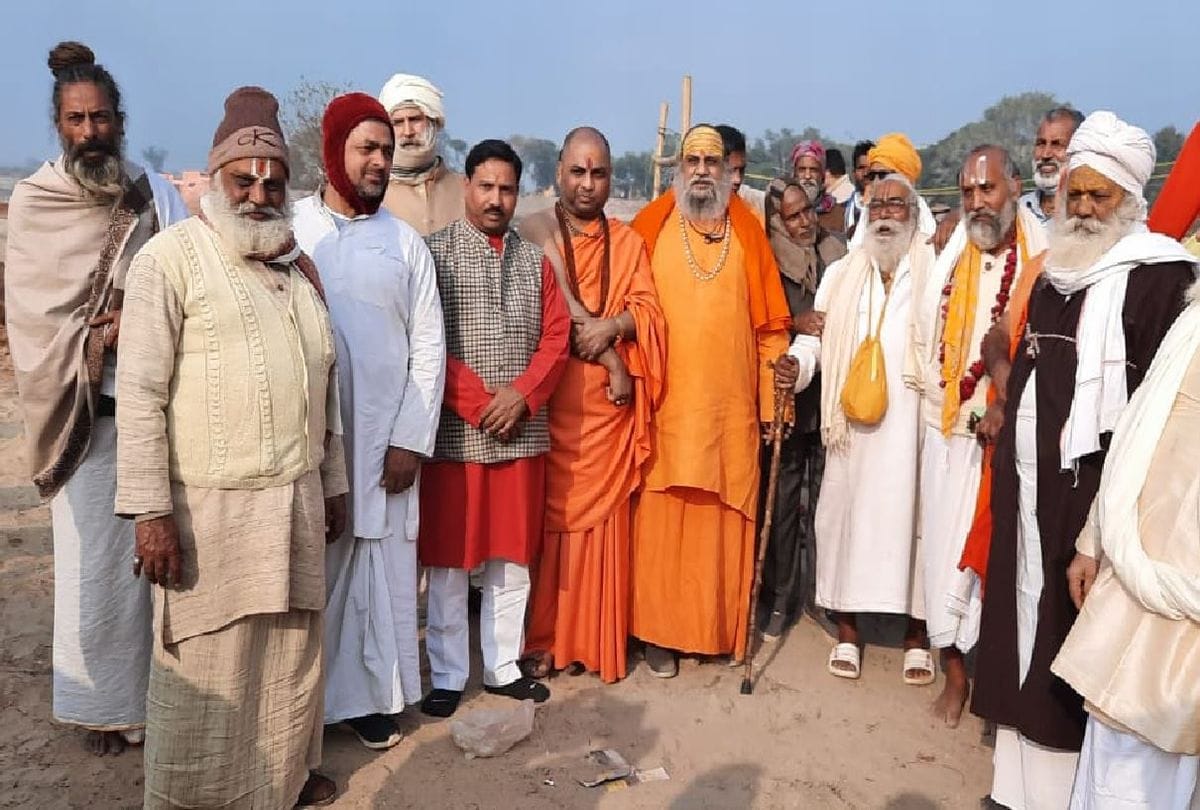 saint narayan giri said all akharas should be join the Vrindavan Kumbh
