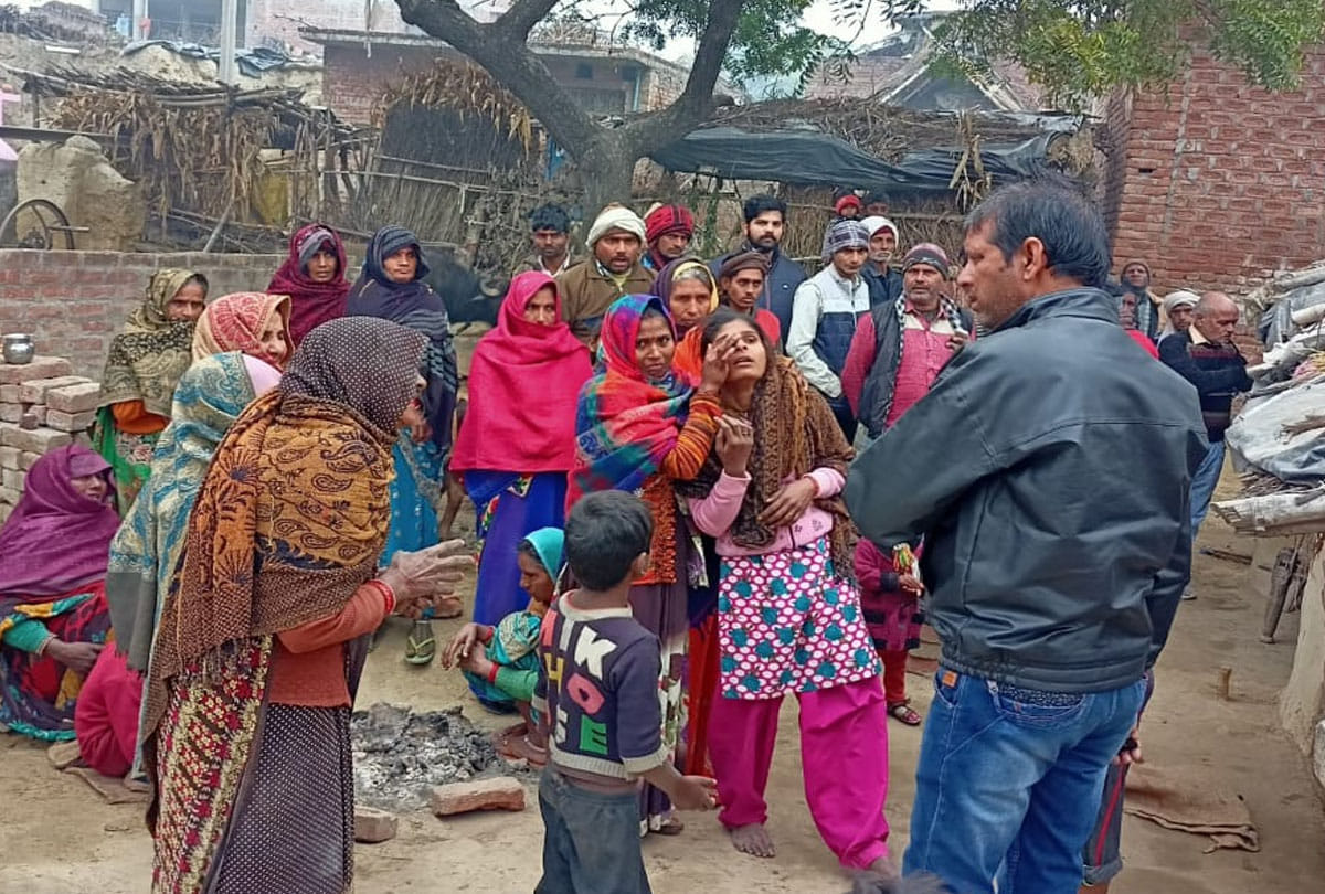 attack on Young man with ax in kannauj