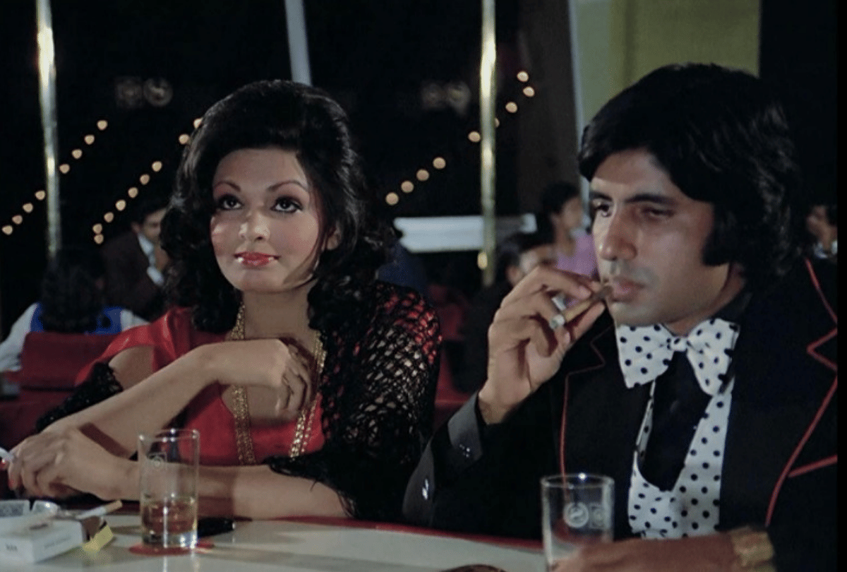deewar bioscope Pankaj Shukla yash chopra salim javed Amitabh bachchan Shashi Kapoor waheeda rehman