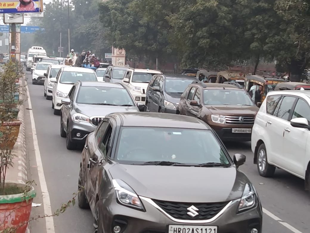 police,ekadashi,banke bihari,jaam