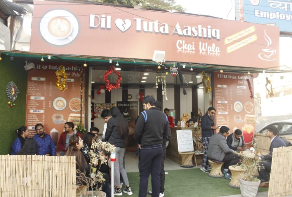 Heartbroken Dehradun youth opens a tea joint called 'Dil Tuta Ashiq Chaiwala Restaurant'