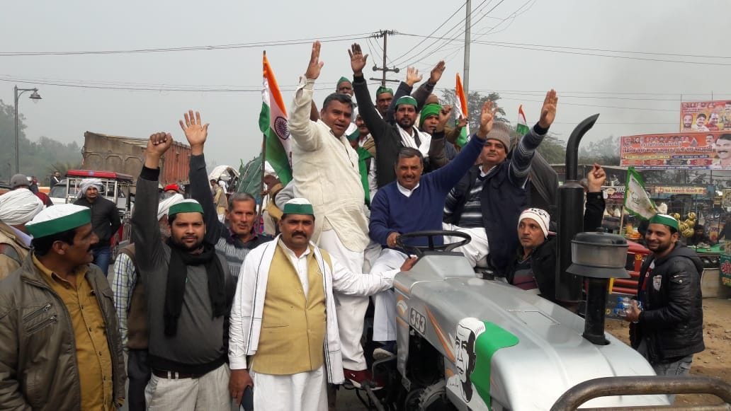 Farmers from Khatauli traveled to Delhi with tractors