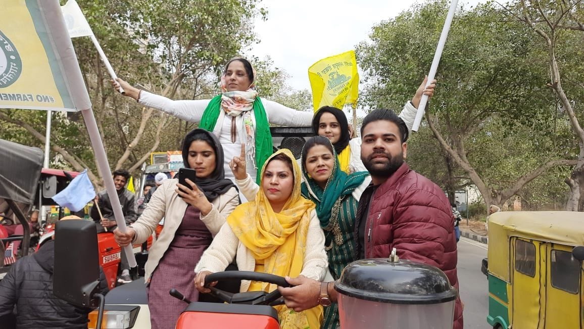 Women took out tractor rally in support of farmers