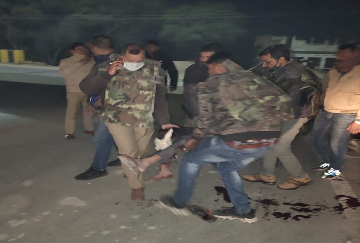 RSS worker encounters attackers, two arrested