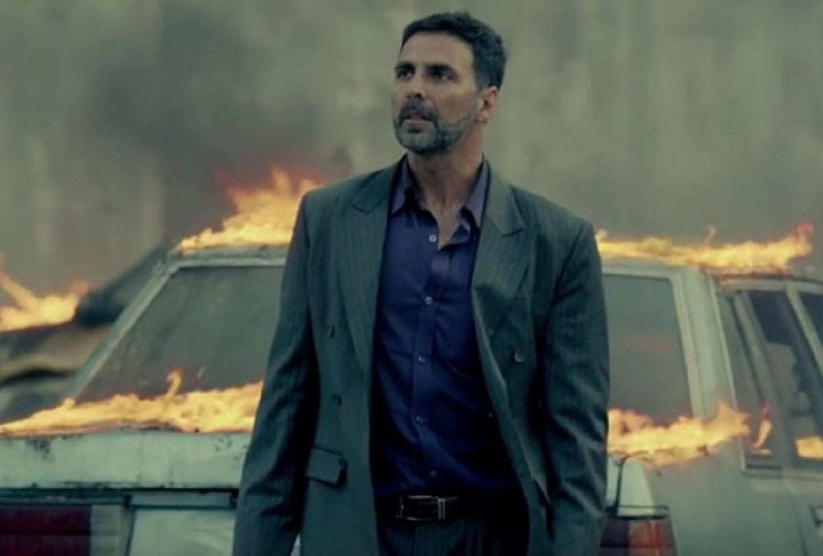 Akshay Kumar Admitted Hospitalised After He Tested Covid 19 positive