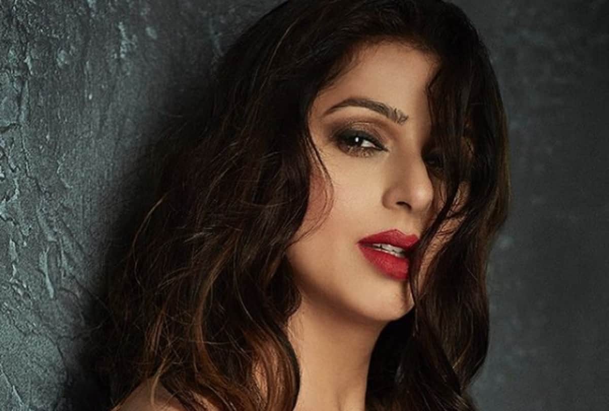 Bhumika chawla birthday special the simple actress of tere nam now looks glamorous see photos