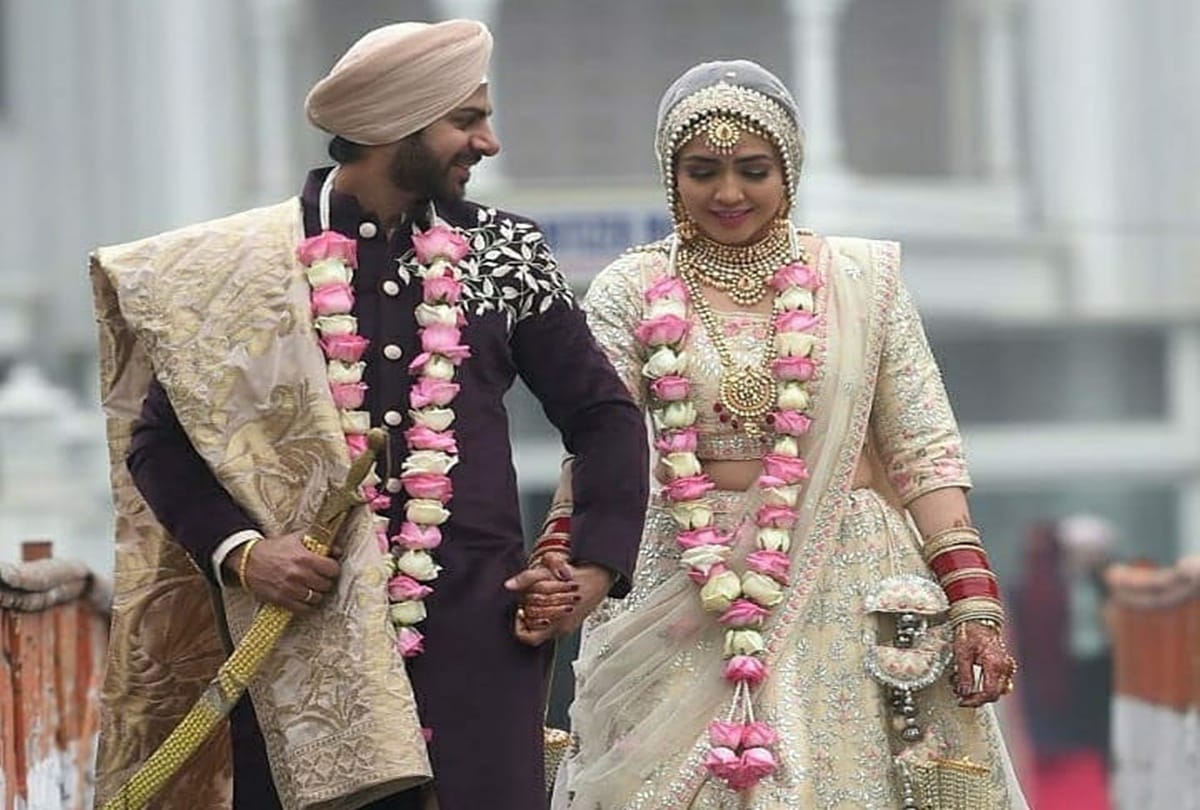 Pavitra Rishta Fame Karan veer Mehra and Nidhi V Seth Tied Knot in Delhi See Photos