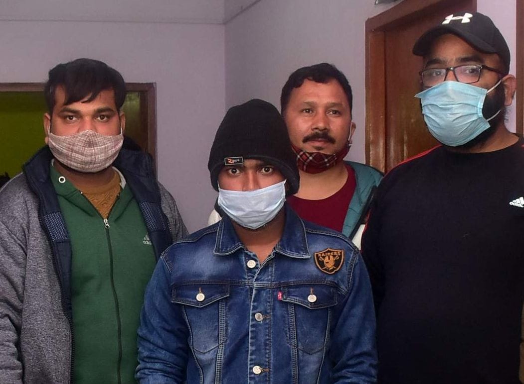 Fake liquor factory caught in Devalchaur