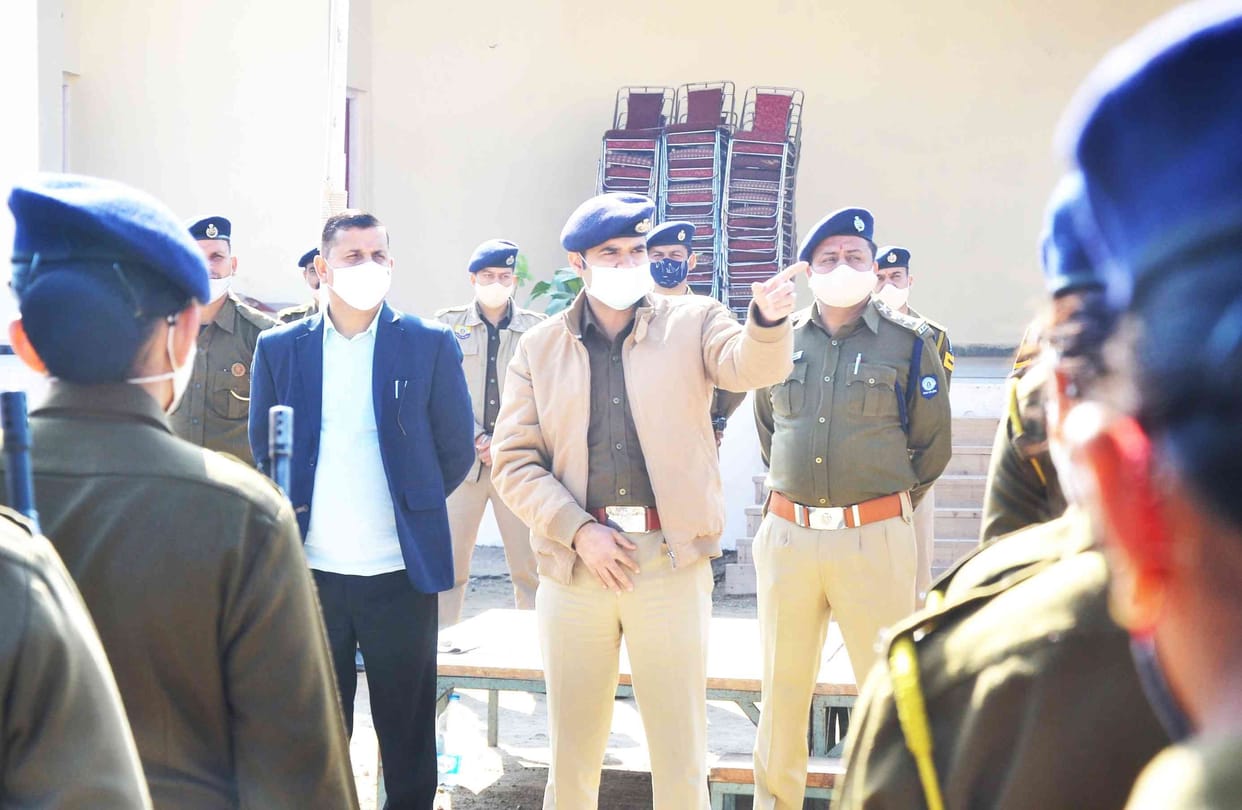 Minister Rajendra Garg will hoist the tricolor in Solan today