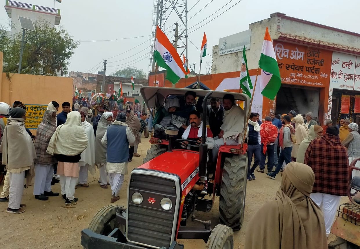Farmers take out tractor rally in Sisauli