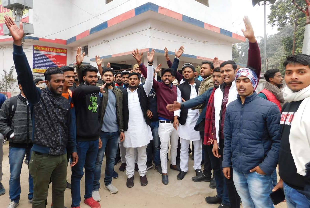 Students protest in police post, demand for deployment of policemen