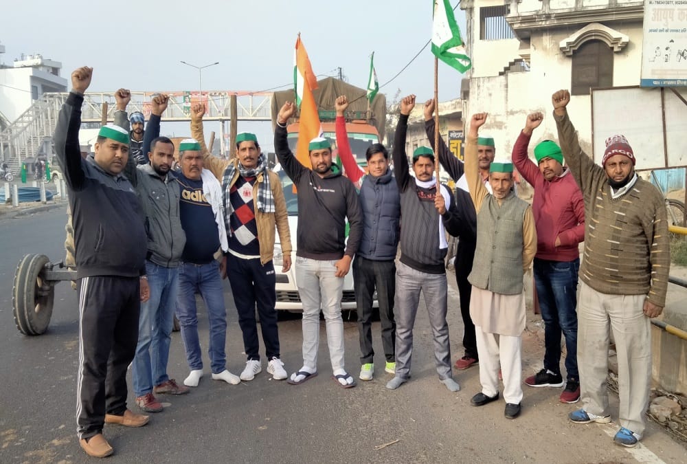 Farmers Protest News: Uttarakhand Many kisan gone to delhi for Tiranga rally on Republic Day 2021