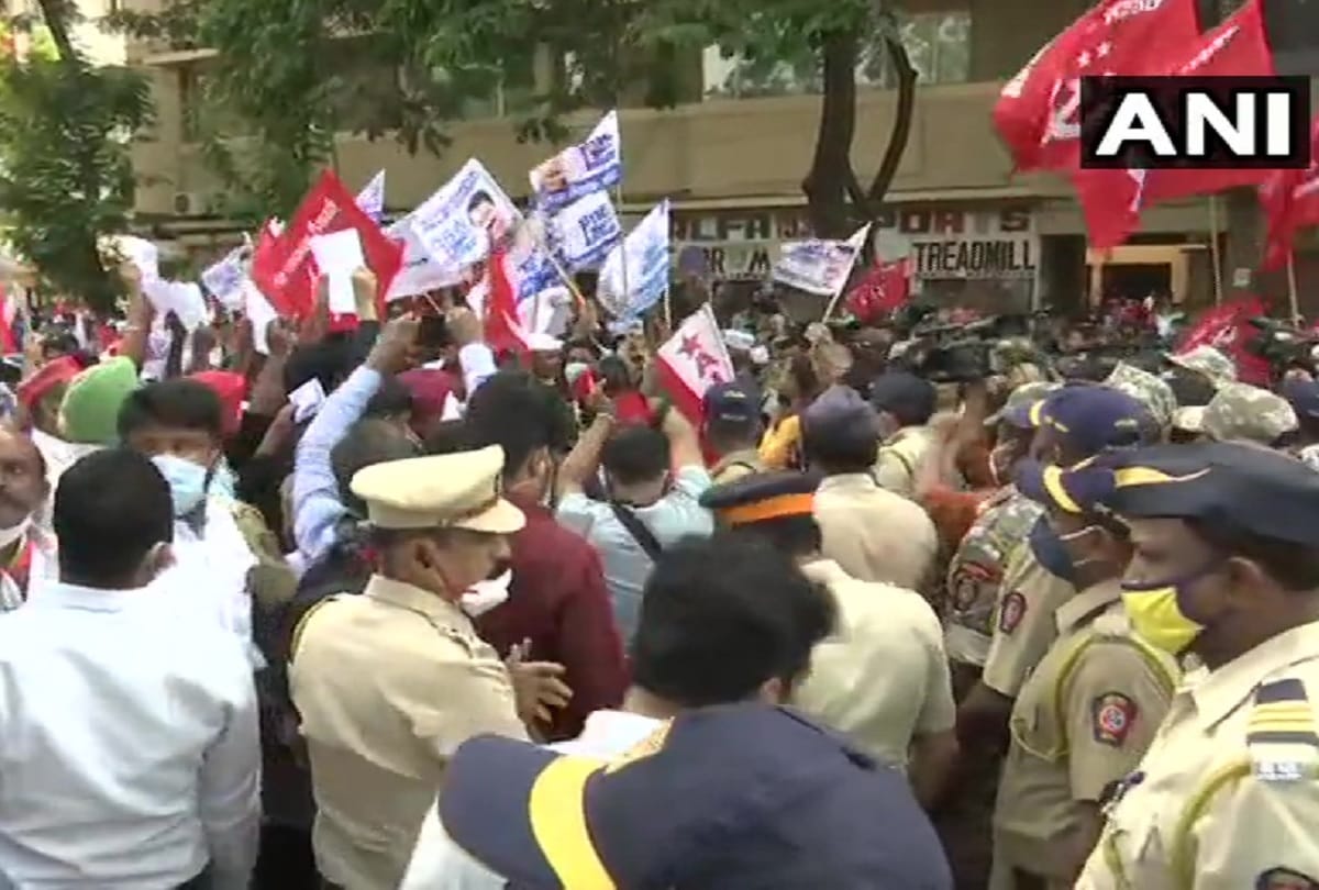 Farmers moving towards Raj Bhavan in Mumbai stopped