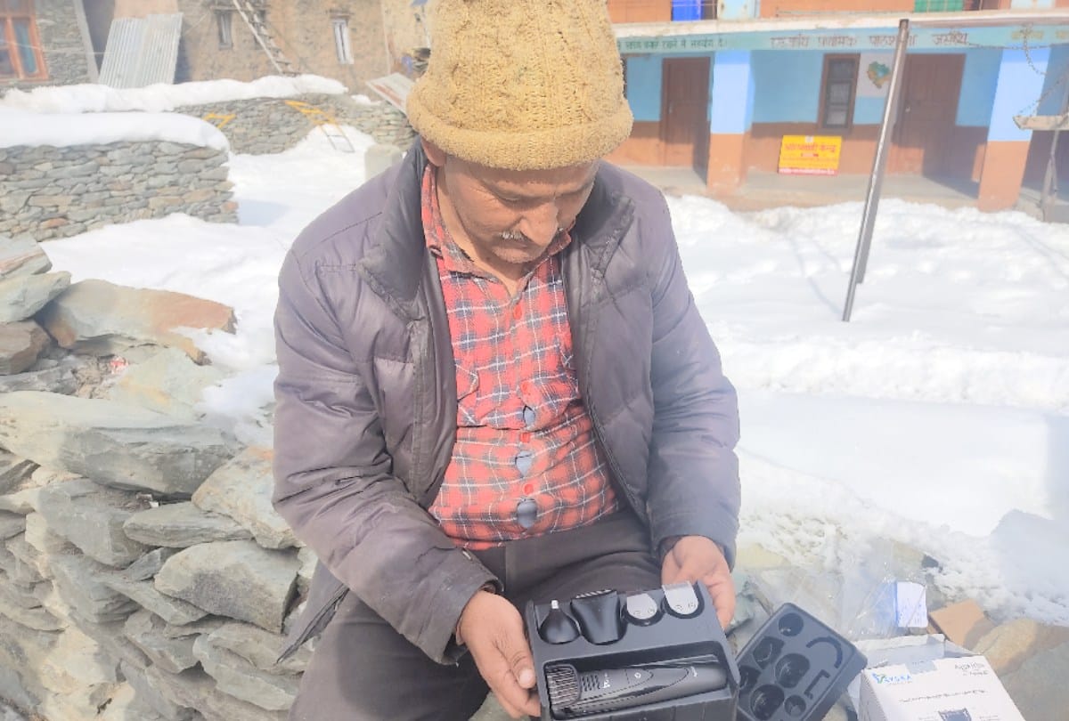 There is not a single hair salon in Lahaul within a radius of 175 km