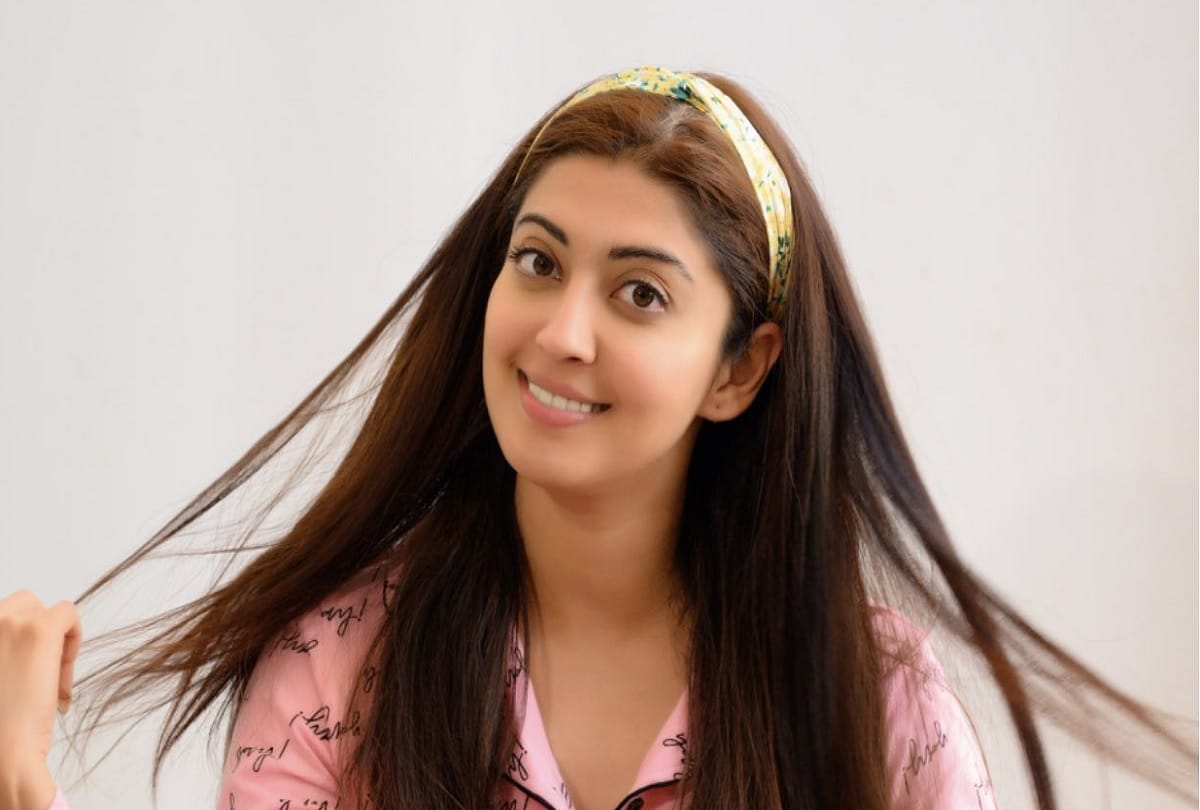 South Actress Pranitha Subhash Express Her Anger on Udaipur Murder case on Social Media