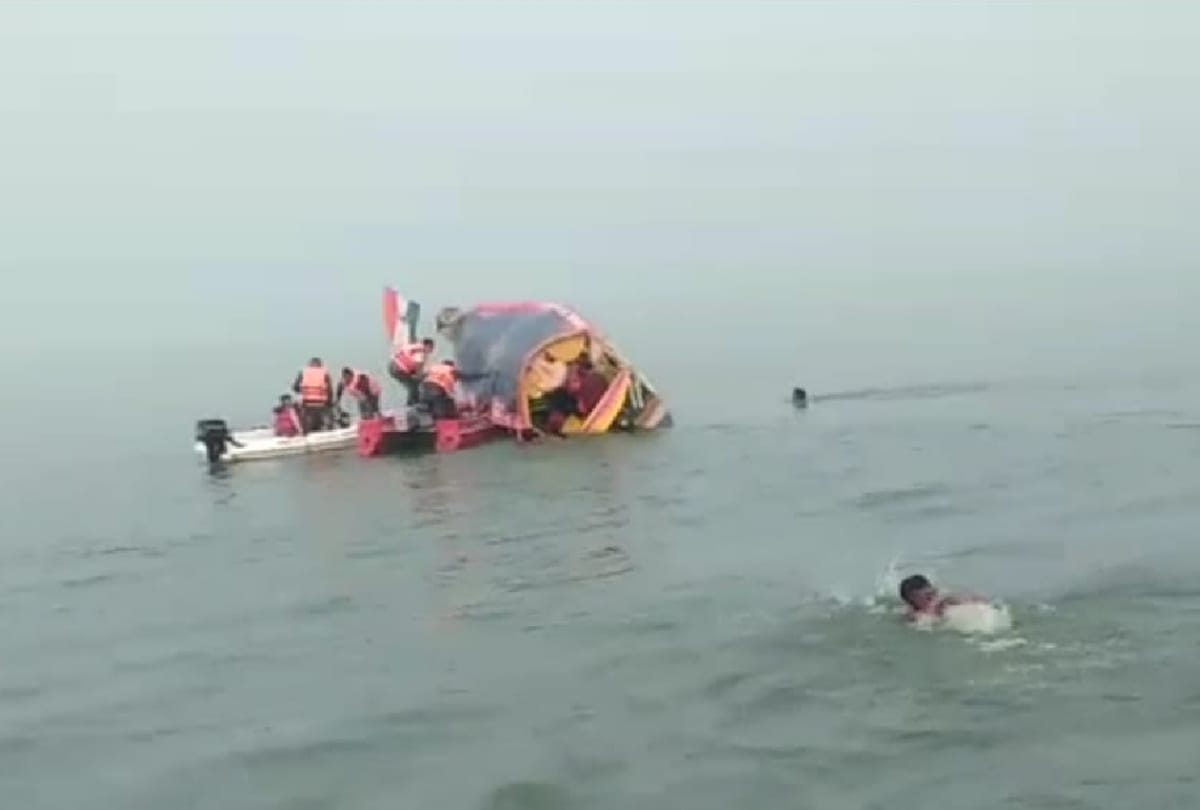 Commissioner sought report from GDA in Shikara overturning incident in Ramgarh tal