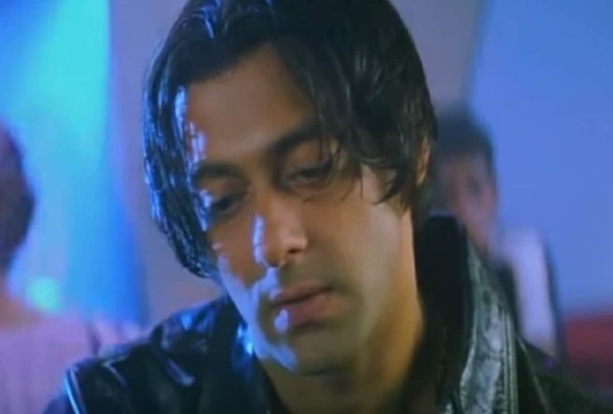 Salman Khan released the teaser of his new music album mai chala