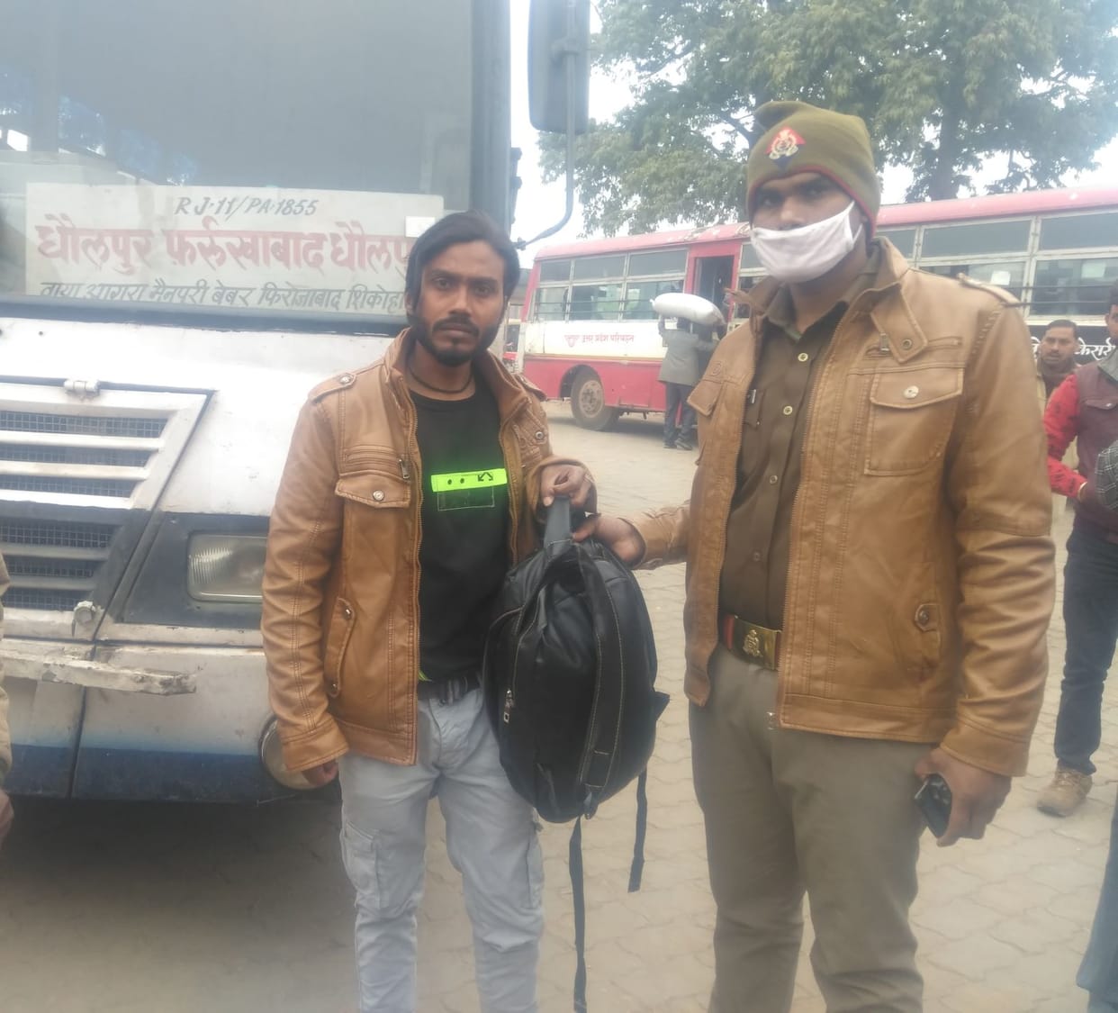 police ne bag lautaya