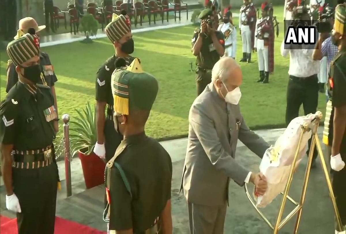 republic day celebrations choef ministers of states and rss chief mohan bhagwat hoist the flag