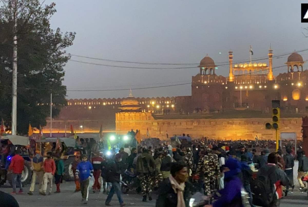 Deep Siddhu tells police everyone was going to red for so he went, had no wrong intention