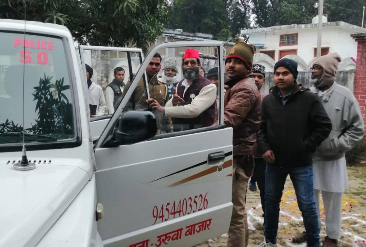 SP leader detained by police for preparing to take out tractor rally in Gorakhpur