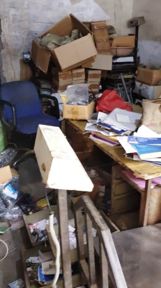 69 thousand rupees theft from shop
