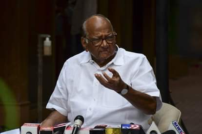 एनसीपी प्रमुख शरद पवार