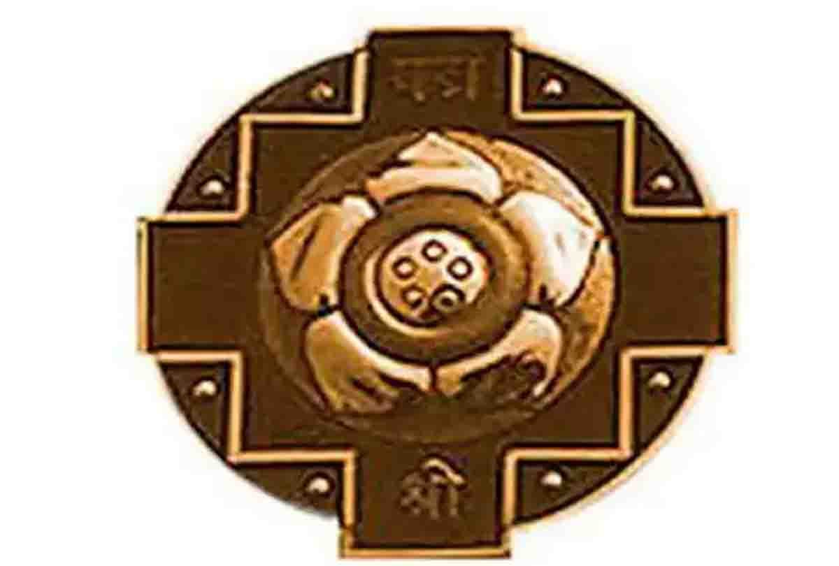 Padmashri Ashok Sahu, who is reaching meditation to people