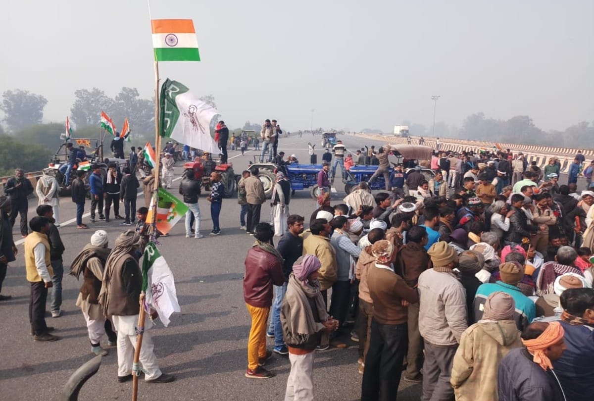 Farmers Tractor Rally On Yamuna Expressway In Mathura