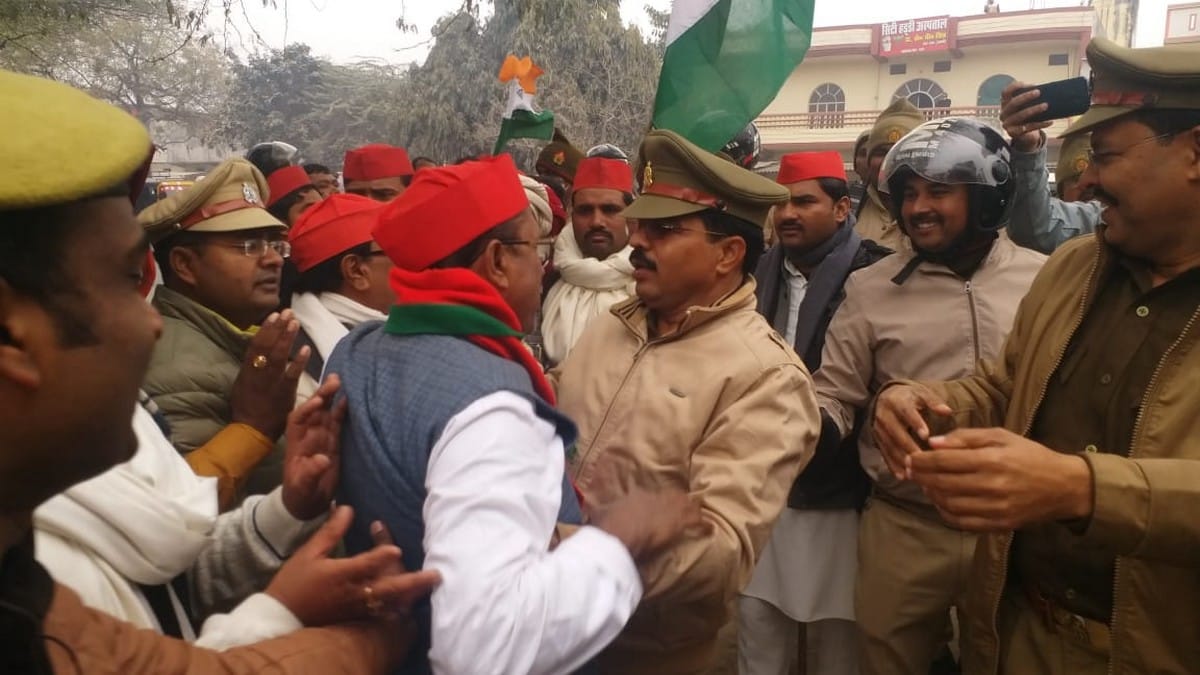 Republic day tractor parade: 26 january kissan tractor rally samajwadi party taking out tractor rally 