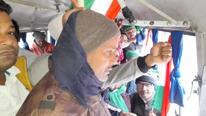 Samajwadi party tractor rally in support of farmers in Purvanchal many leaders under house arrest activist detention 