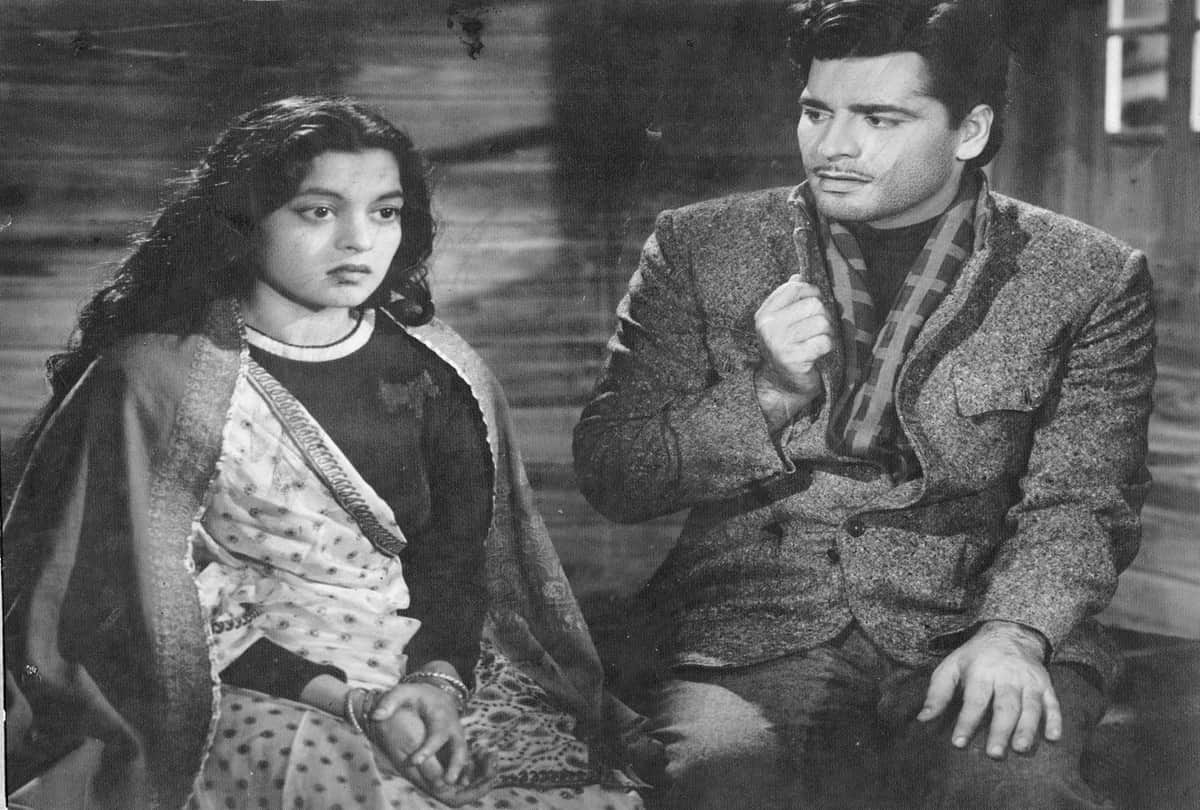 Happy Birthday Ajit Khan 10 best roles charas yadon ki barat zanjeer Mughal e azam nastic baradari