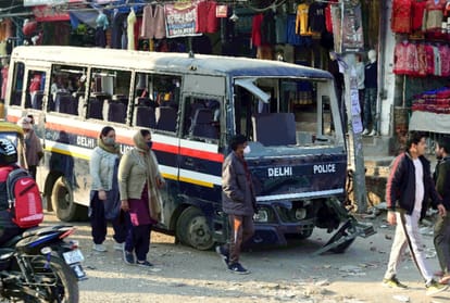 Farmers tractor rally violence in delhi see photos how roads to red fort hit hard