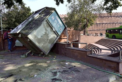 Farmers tractor rally violence in delhi see photos how roads to red fort hit hard