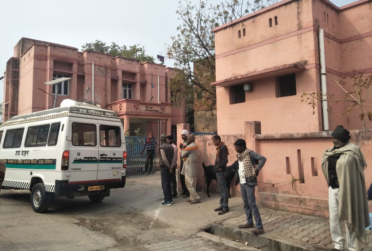 one died and three injured in chitrakoot
