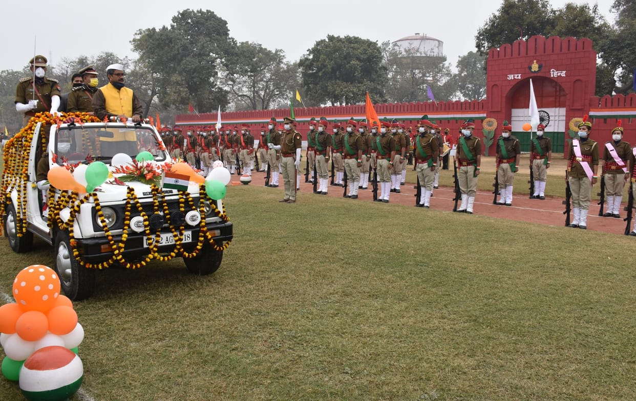 Republic Day celebrated with great pomp, tricolor waved with pride