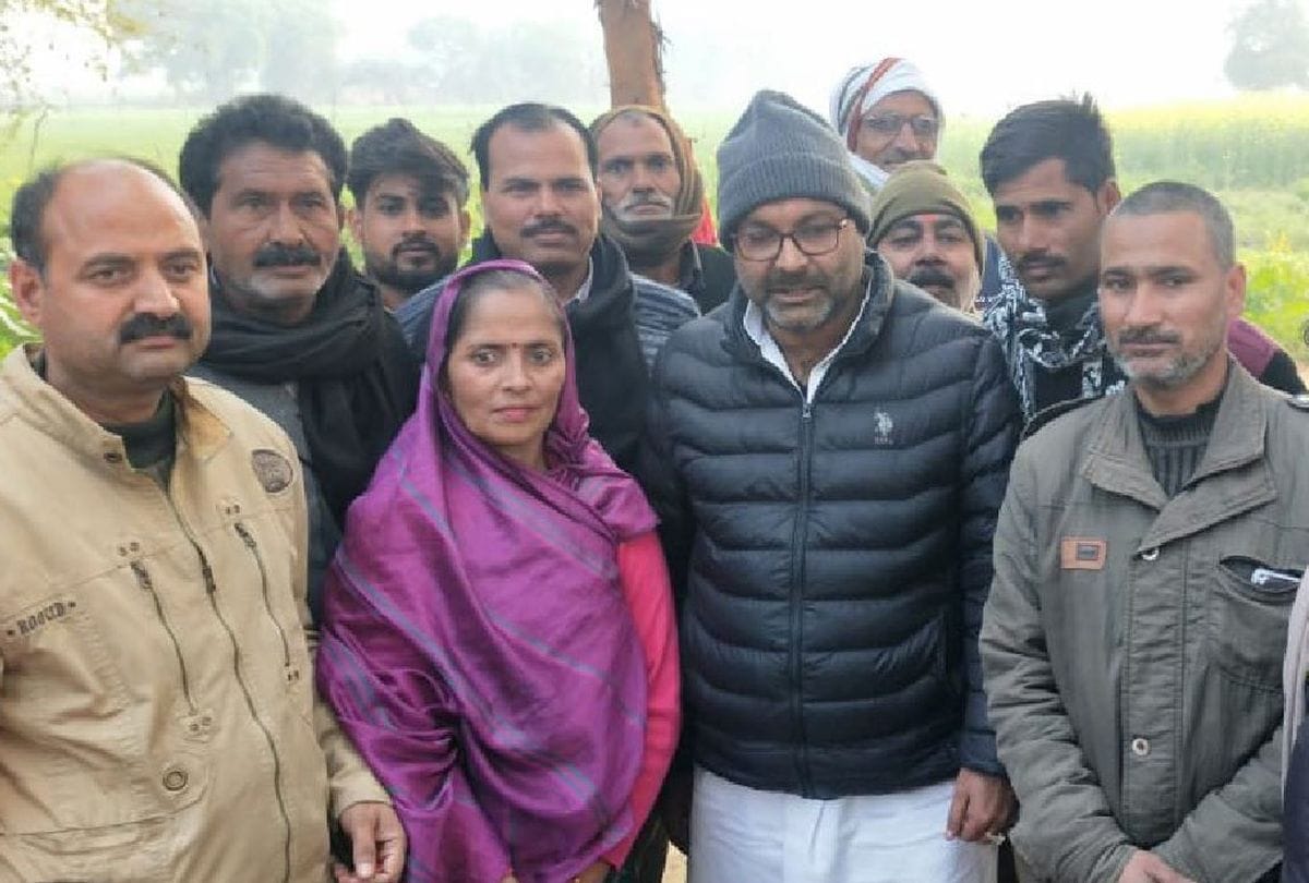 up congress president ajay kumar lallu meet party workers in agra