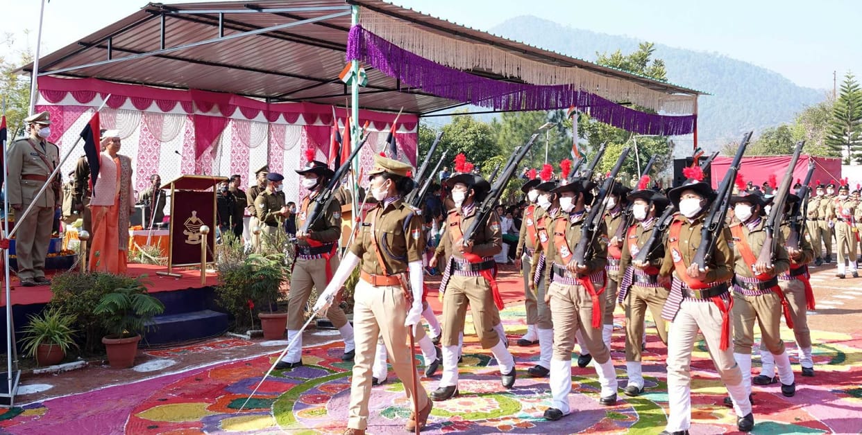 Grand parade held in police line on Republic Day