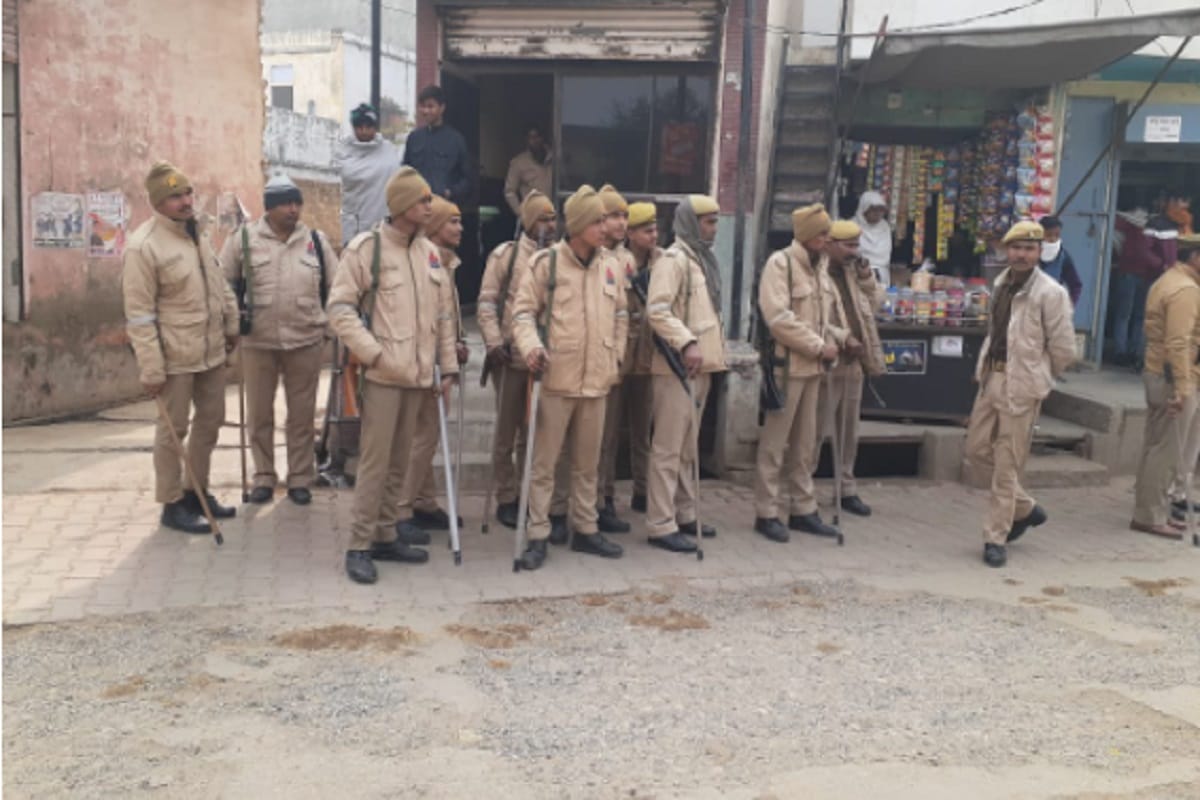 Baghpat farmers protest update, Policeforce has been deployed in Baraut