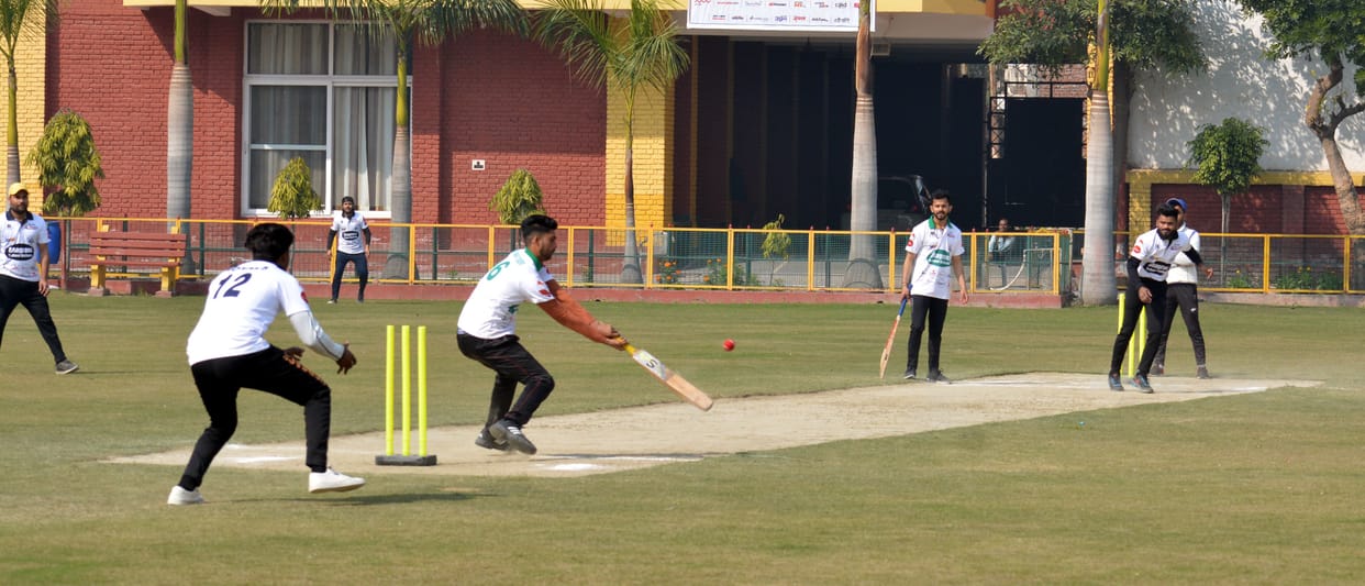 knight riders and harkut worriors won the match