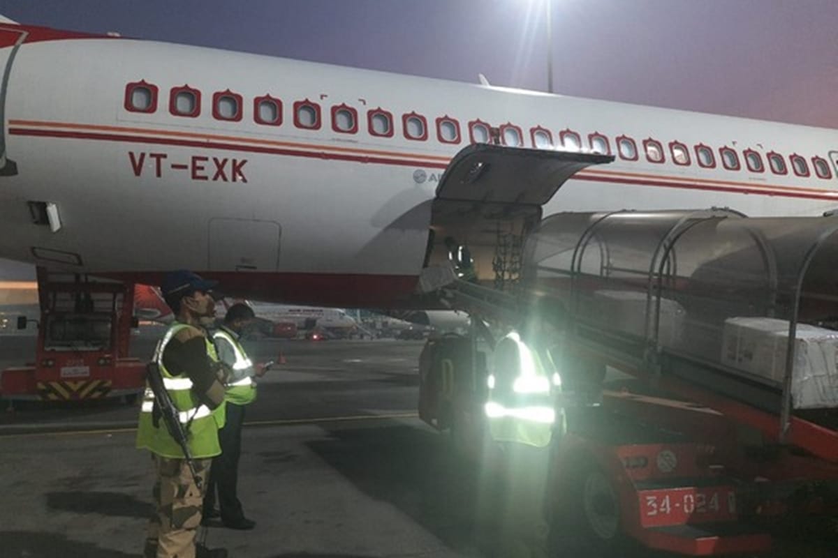 coronavirus vaccine india under vaccine maitri initiative dispatches covishied to srilanka and bahrain today from mumbai