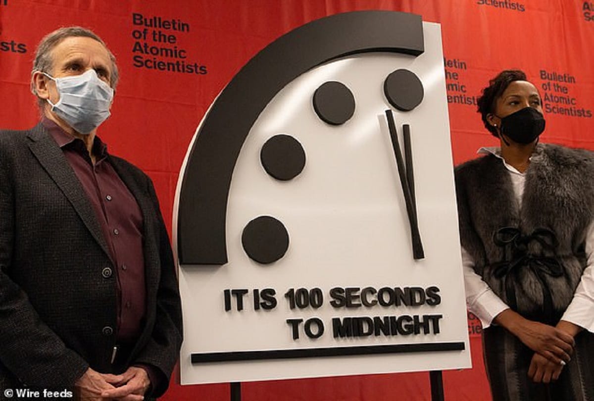 doomsday clock remained 100 seconds to midnight for the second year running in the wake of covid 19 pandemic