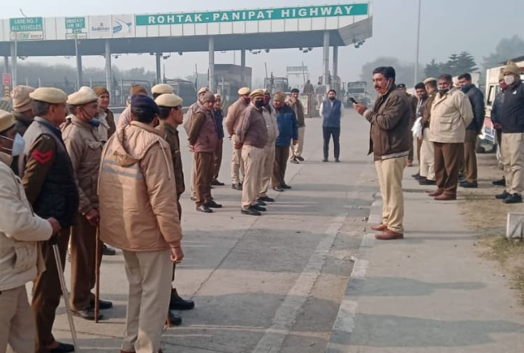 Farmers removed from Panipat and Dahar tolls in Haryana 