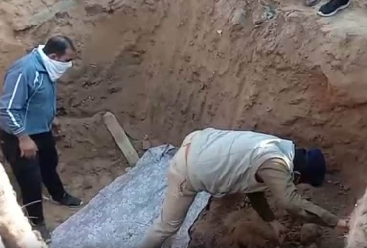 Dead bodies of mother and son found in House in Jind of Haryana