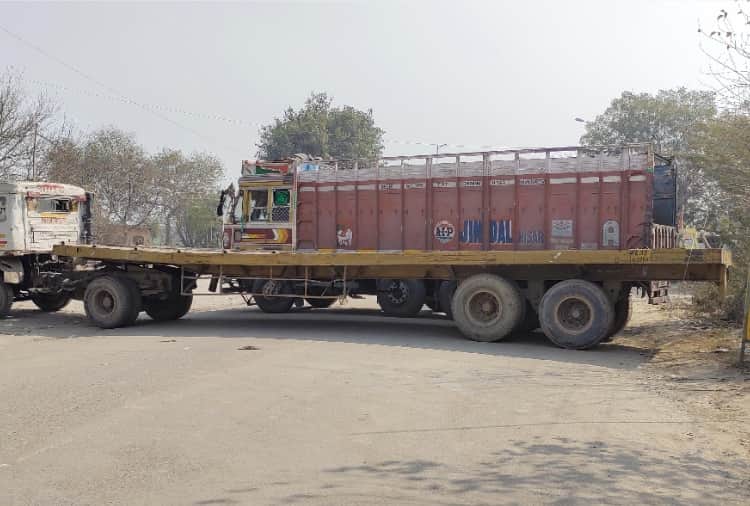 Kisan Andolan News: Police put barricades on all roads of Delhi border