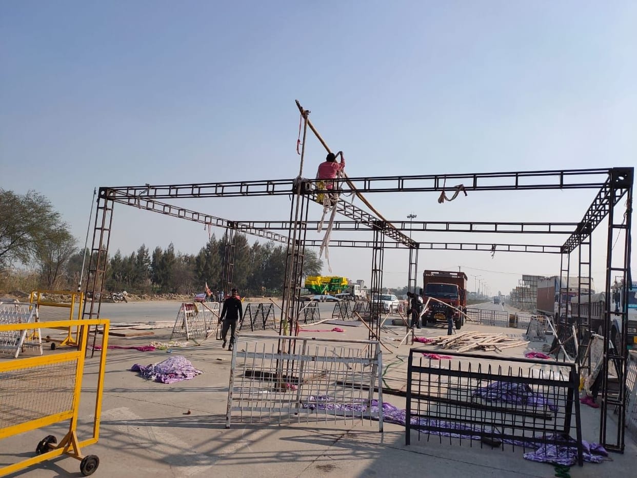 Farmers removed tents from Dighal toll plaza, vehicles passed after paying toll tax after 35 days