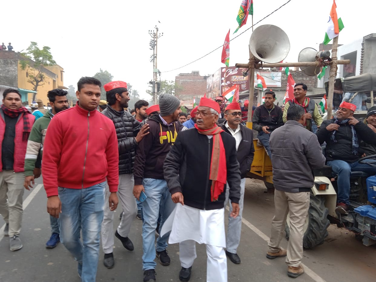 SP takes out tractor parade by breaking barricading