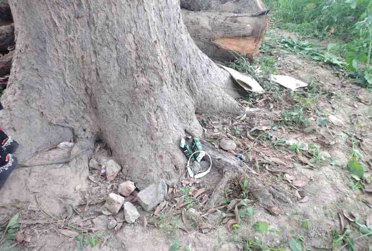 wife illegal relationship with lover, both ends his life