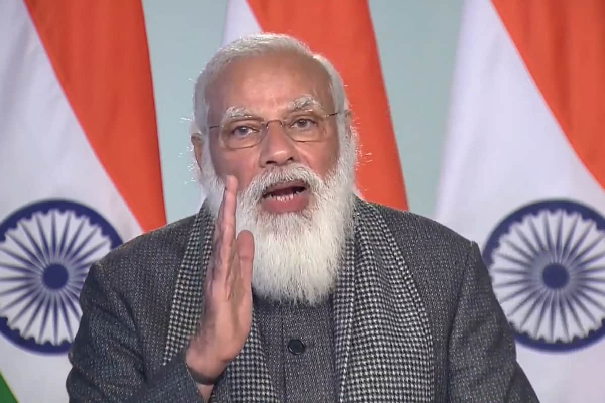 Deepika Padukone, Kareena Kapoor Khan hail women empowerment message in PM Modi's Mann Ki Baat